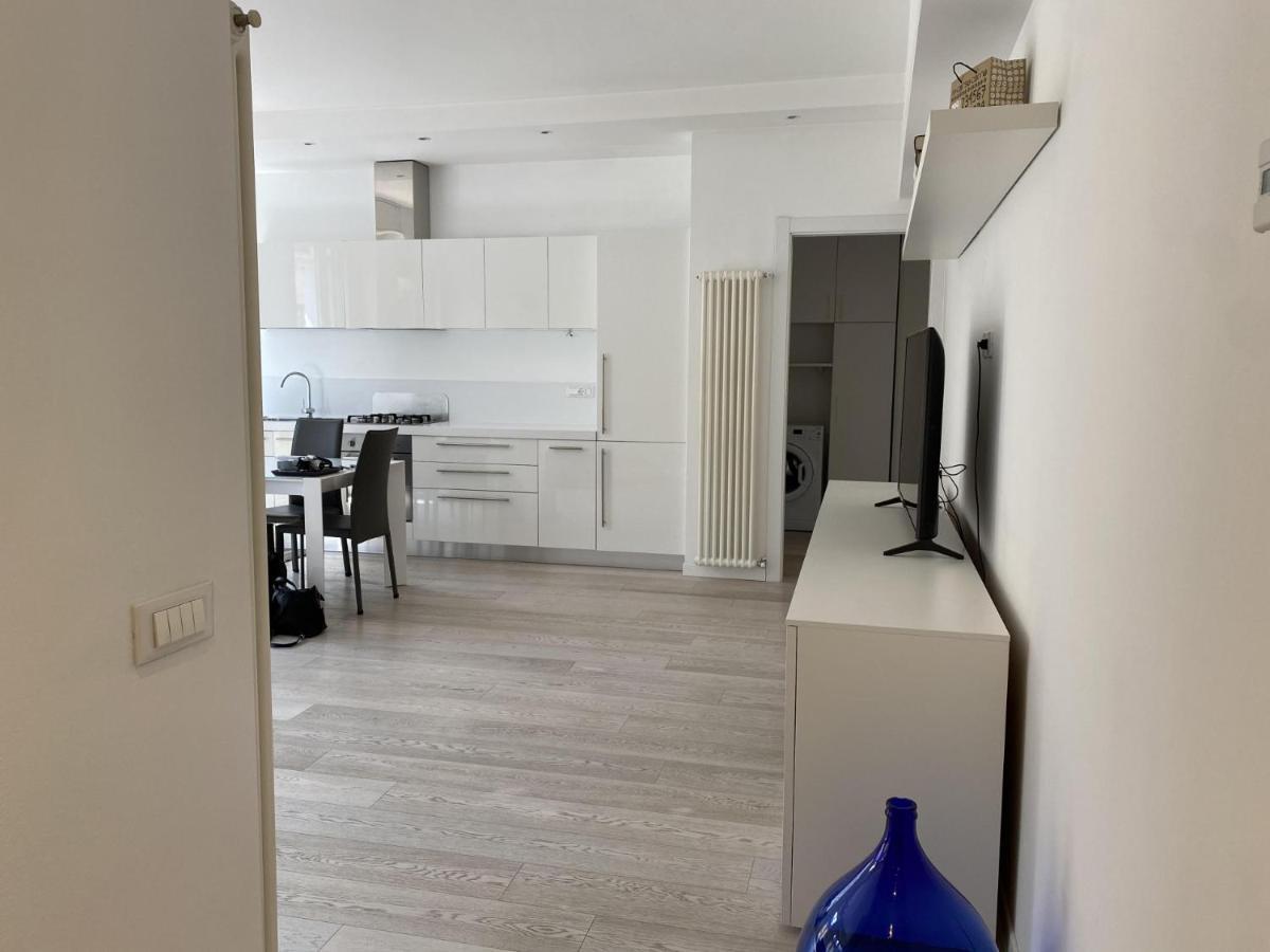 Bright & Spacious Apartment Near Navigli - Ponti Μιλάνο Εξωτερικό φωτογραφία